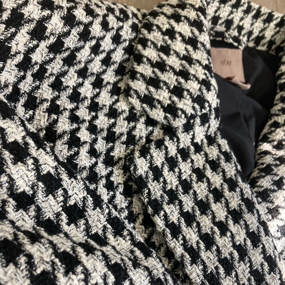 H&M Checkered Coat - Picture 5 of 11